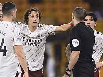 Watch: Luiz and Leno lined as...