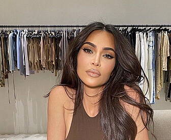 Kim Kardashian Hits Back At Do...