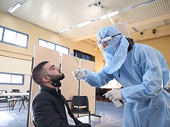Israel Considering 'Vaccine Pa...