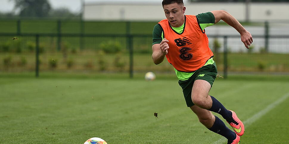 Waterford sign promising under...