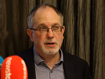 TD Wants Politicians To Turn D...