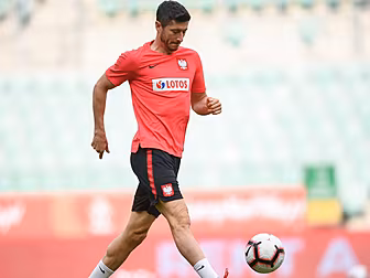 Lewandowski to miss Poland's q...