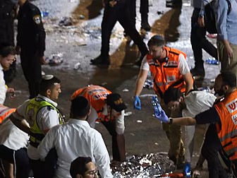 44 People Killed In Stampede A...
