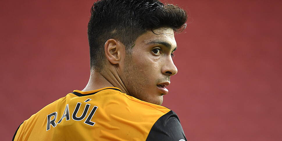 Wolves provide update on Raul...