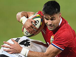 Conor Murray and Josh Adams dr...