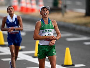 David Kenny battles through se...