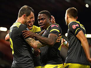 Blackburn consider Obafemi mov...