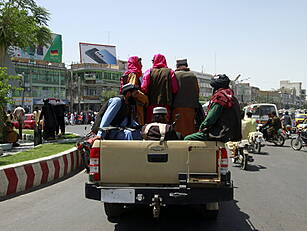 500 Afghans Fleeing Taliban To...