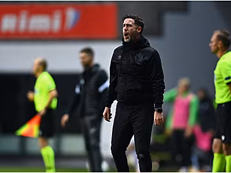 'We gave away four terrible go...