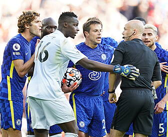 Chelsea hit with two English F...