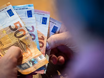 Minimum Wage Is Now €2.70 Less...