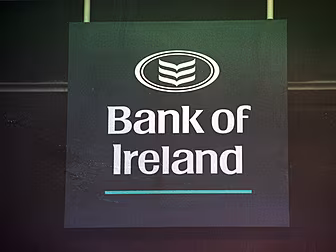 Bank of Ireland Says Pay Restr...