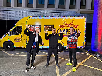 Gary Barlow Kicks Off Christma...