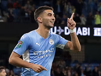 Barcelona agree €65m deal to s...