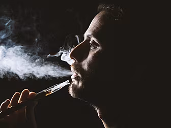 Should Vaping Be Banned For Un...