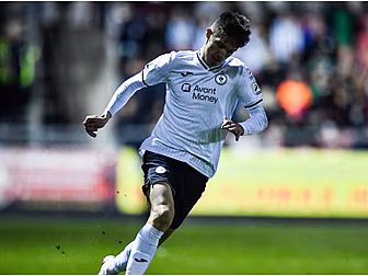'I want to win trophies' | Ken...