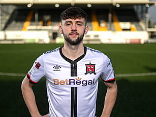 Dundalk raid Brentford again f...