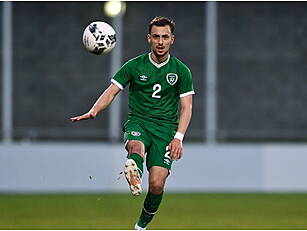 Lee O'Connor signs permanent d...