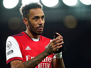 Barcelona to sign Aubameyang f...