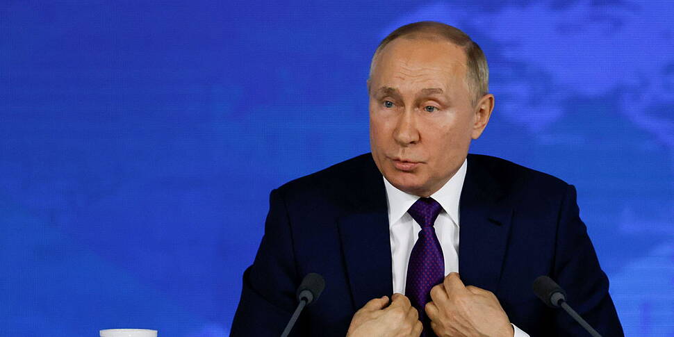 EU Threatens Russian Sanctions...