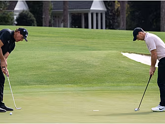 Mickelson's comments 'naive, s...
