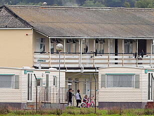 Closing Direct Provision By En...