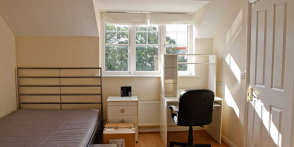 Homeowners Asked To Consider R...