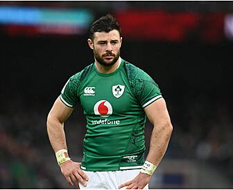 Robbie Henshaw signs IRFU cont...