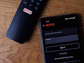 Netflix To Start Charging Iris...
