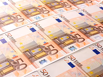 Get your hands on a €1,000 Pre...