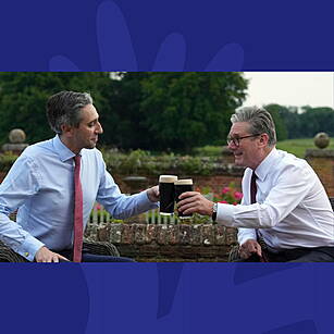 Should Politicians Be Photogra...