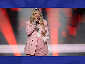 Ella Henderson Plans Her Perfe...