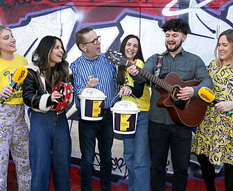 Ireland's Next Big Busker! Sig...