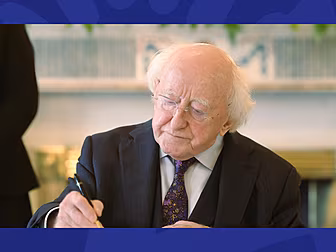 Gift Grub: Michael D Fights Ba...